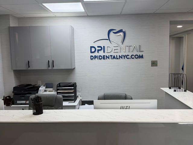 Corporate Dental Chains or Local Dentist: What NYC Patients Need to Know